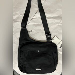 BAGGALLINI PROMENADE CROSSBODY/SLING BAG NWT